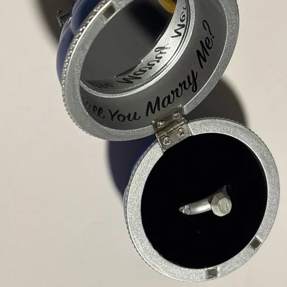 Disney Sketchbook Walt Disney World Blue Castle Engagement Box Ornament New - Picture 3 of 6